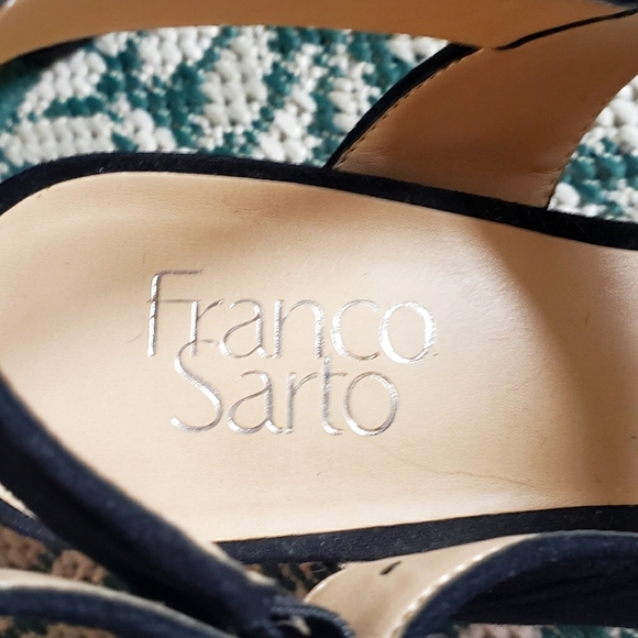 Black Strappy Heels, Size 9 - Picture 3 of 3